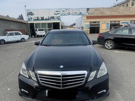 Mercedes E 350