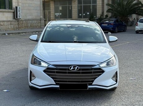 Hyundai Elantra 2020