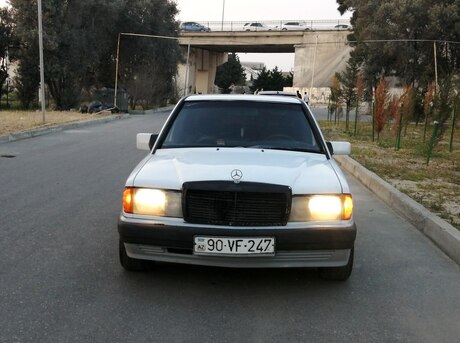 Mercedes 190 1991