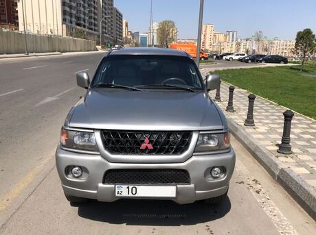 Mitsubishi Montero Sport