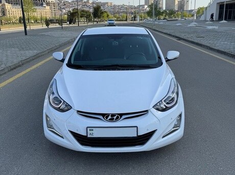 Hyundai Avante 2015