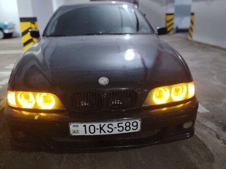 BMW 528