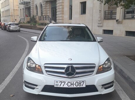 Mercedes C 250