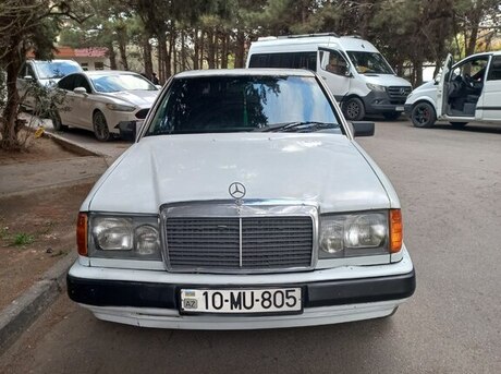 Mercedes E 200 d 1993