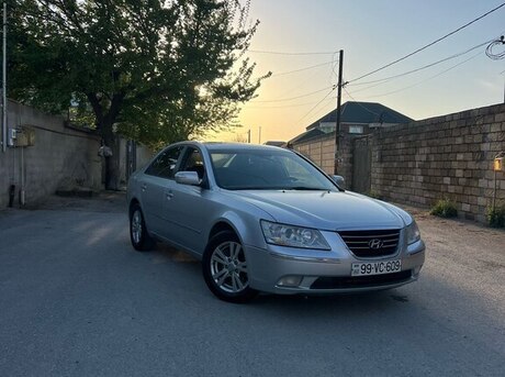 Hyundai Sonata 2009