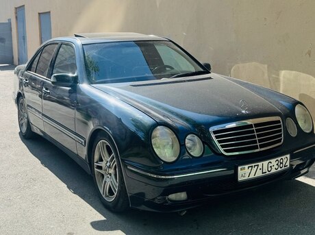 Mercedes E 240 2000