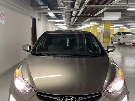 Hyundai Elantra 2014