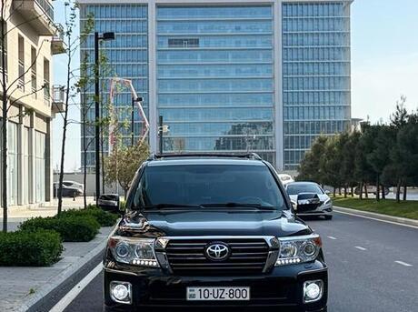 Toyota Land Cruiser 2010