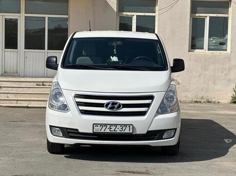Hyundai H-1 2014