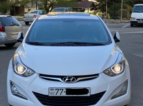 Hyundai Avante 2015