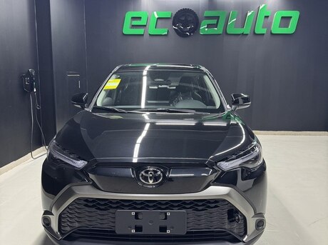 Toyota  2025