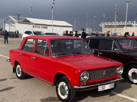 LADA (VAZ) 21011 1975