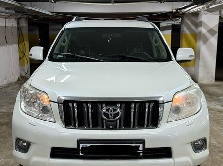 Toyota Land Cruiser Prado 2012