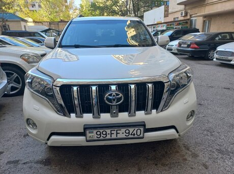 Toyota Land Cruiser Prado 2014