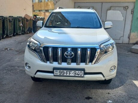 Toyota Land Cruiser Prado