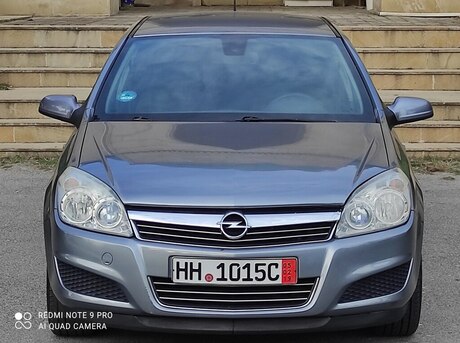 Opel Astra 2008