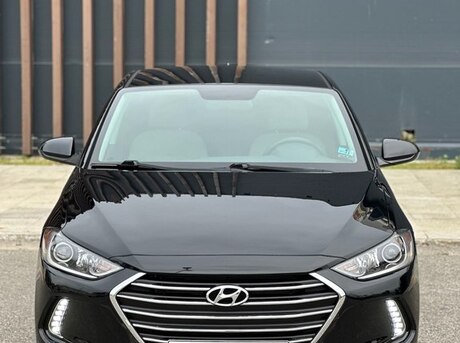 Hyundai Elantra 2016