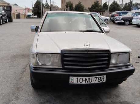 Mercedes 190 1993