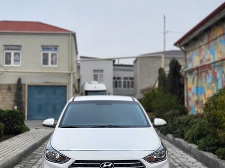 Hyundai Accent 2021