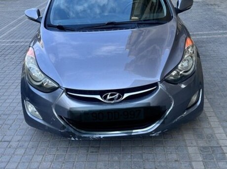 Hyundai Elantra 2011
