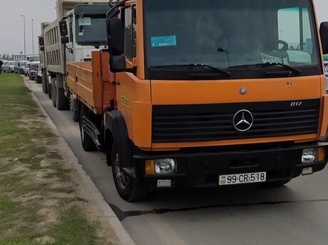 Mercedes Atego 817