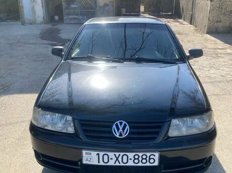 Volkswagen Golf 2005