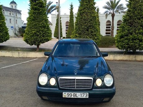 Mercedes E 240 1998