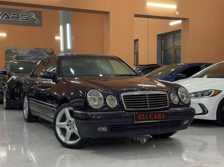 Mercedes E 240