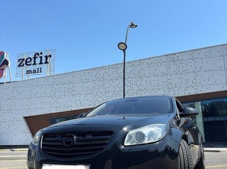 Opel Insignia 2012