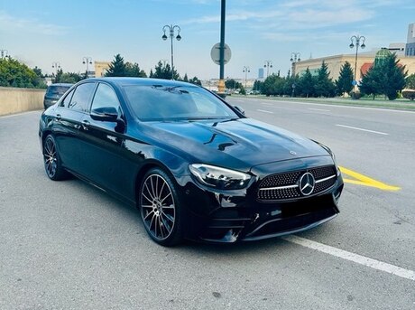 Mercedes E 200 2022
