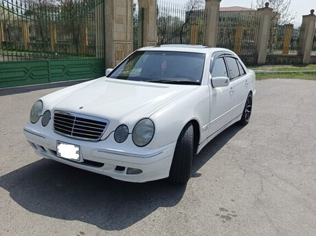 Mercedes E 320 2001