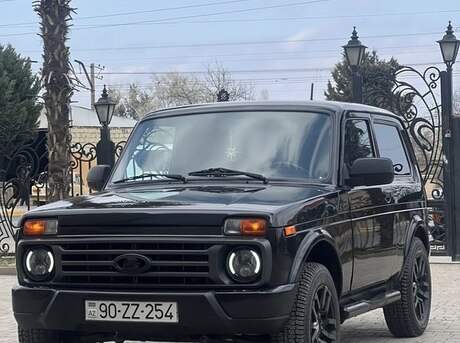 LADA (VAZ) Niva 2016