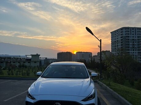 MG GT
