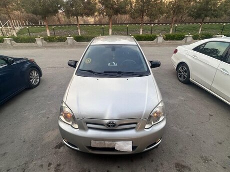 Toyota Corolla 2004