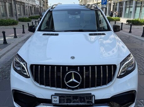 Mercedes GLS 450 4MATIC