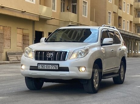 Toyota Land Cruiser Prado 2010
