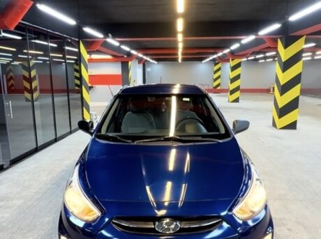 Hyundai Accent 2015