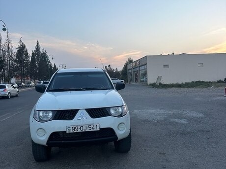 Mitsubishi L200 2008