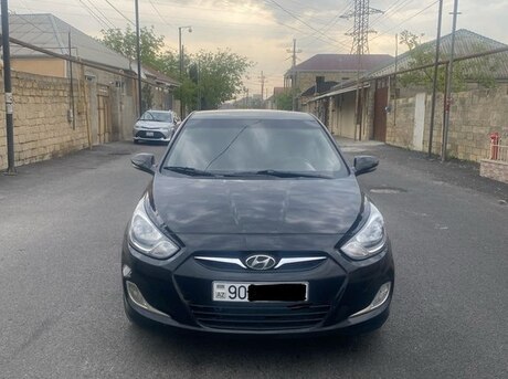 Hyundai Accent 2011