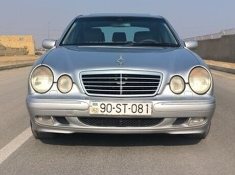 Mercedes E 240 2000