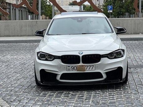 BMW 320