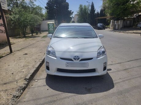 Toyota Prius 2011