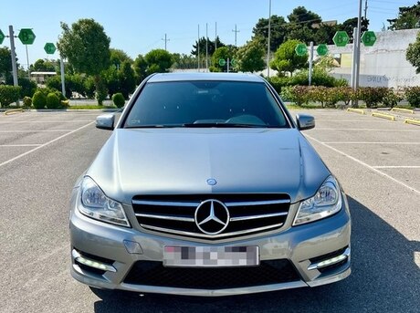 Mercedes C 250