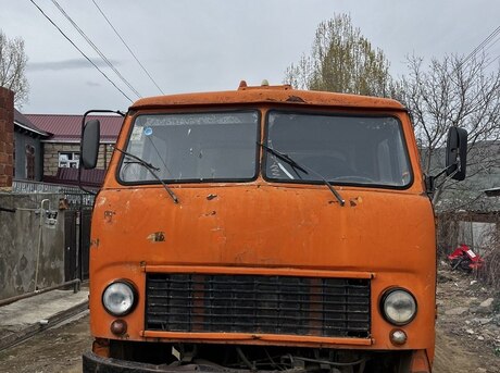 MAZ 5549 1986