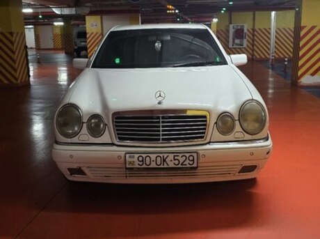 Mercedes E 280