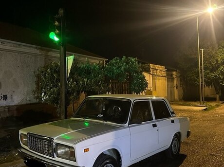 LADA (VAZ) 2107 2009