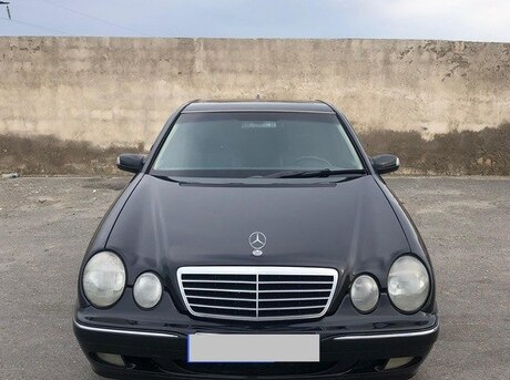 Mercedes E 240 2002