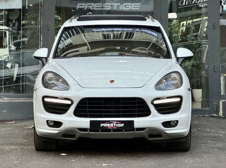 Porsche Cayenne GTS