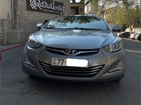 Hyundai Elantra