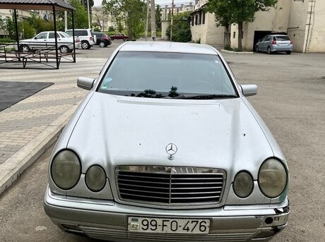 Mercedes E 200 1999